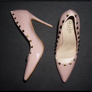 Studded Nude Pumps